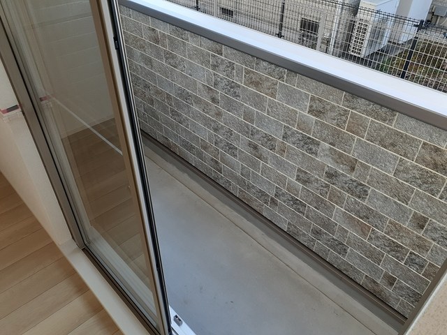 バルコニー　同型逆転タイプ