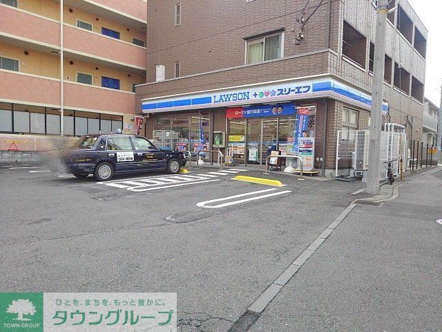 コンビニ　ローソン LAWSON緑長津田店（コンビニ）まで407m
