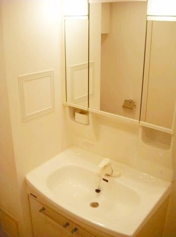 洗面設備　独立洗面台