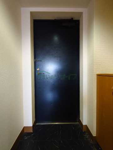 玄関　同タイプ別部屋参考写真となります。