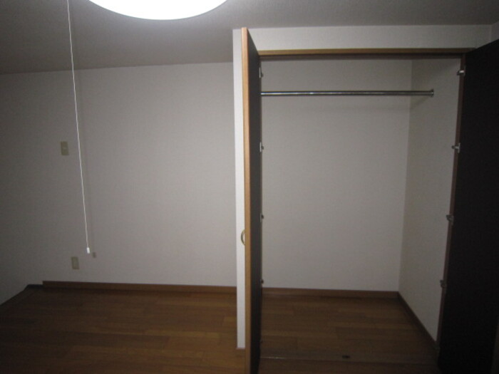 収納　※同タイプの部屋写真です