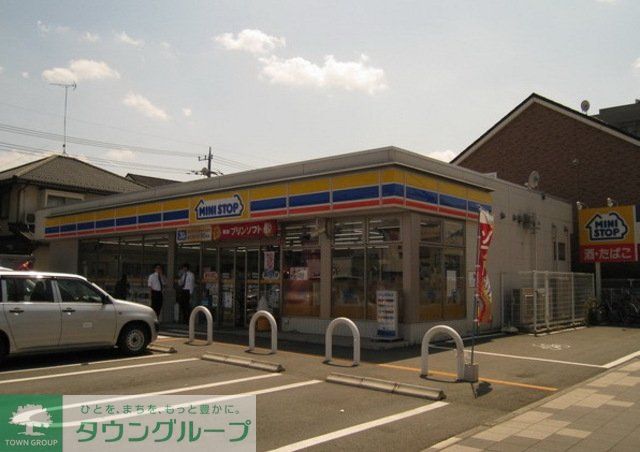 コンビニ　ミニストップ（コンビニ）まで400m