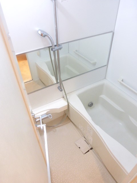 バス・シャワールーム　バス※別部屋参考写真