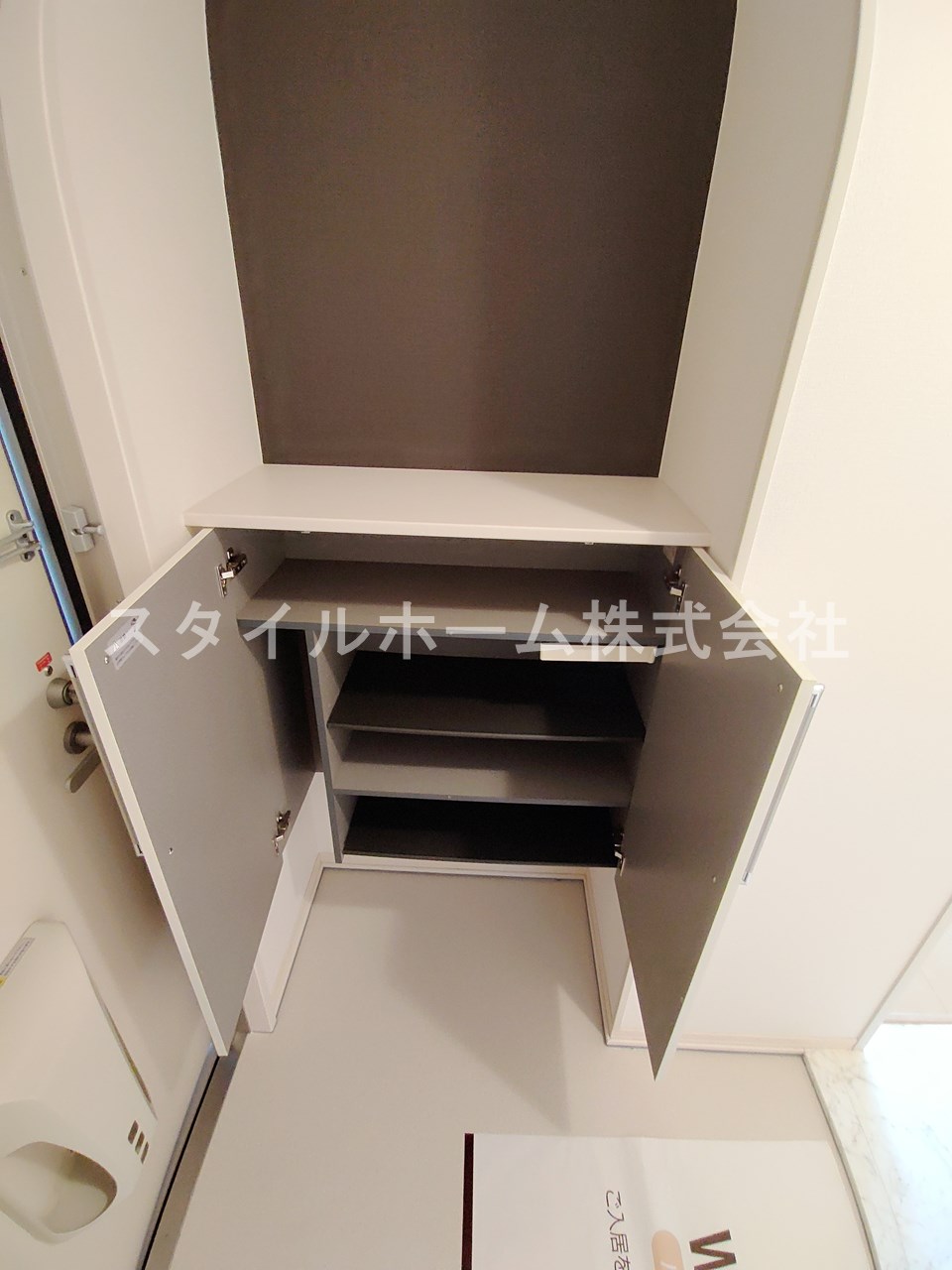 その他設備　玄関