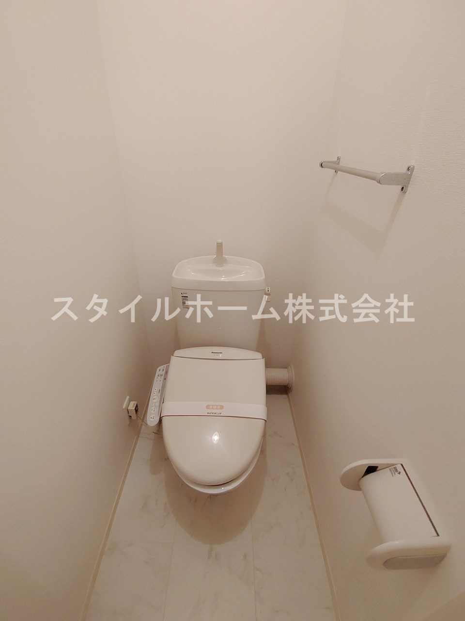トイレ　ゆったりとした空間のトイレです