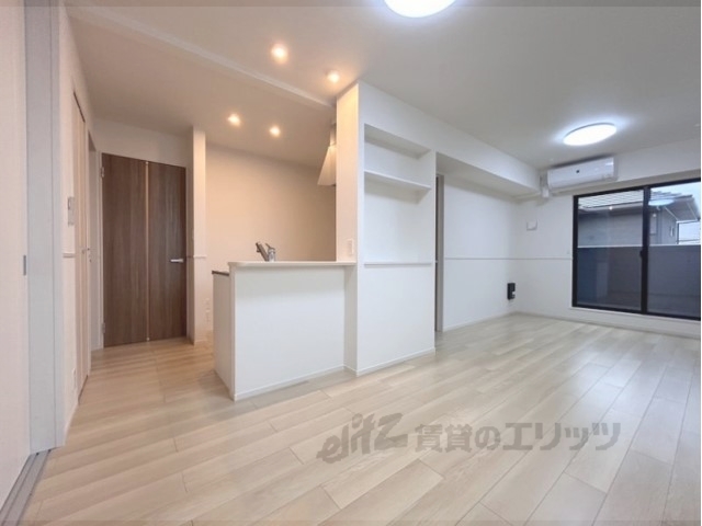 居室・リビング　リビング