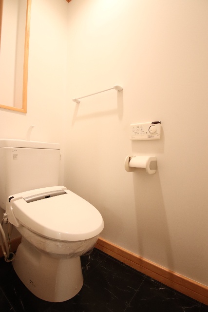 トイレ　※参考写真のため現況優先です。