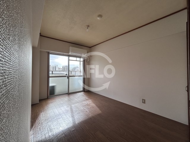 居室・リビング　RHYTHM江坂町　リビング