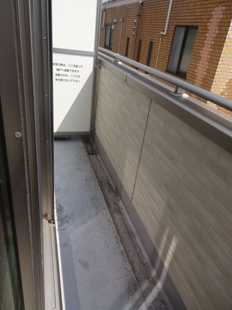 バルコニー　バルコニー