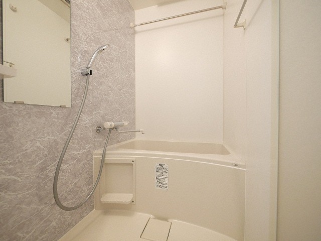 バス・シャワールーム　きれいなお風呂です