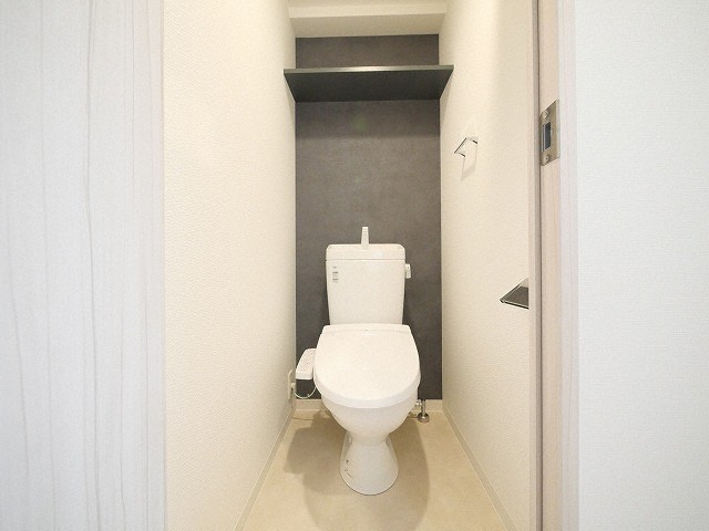 トイレ　落ち着いたトイレです