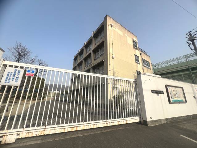 小学校　英田北小学校（小学校）まで2449m