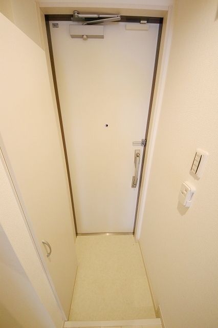 玄関　★お問い合わせはタウンハウジングまで★