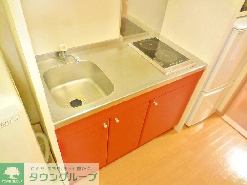 キッチン　コンロの仕様が異なる場合があります
