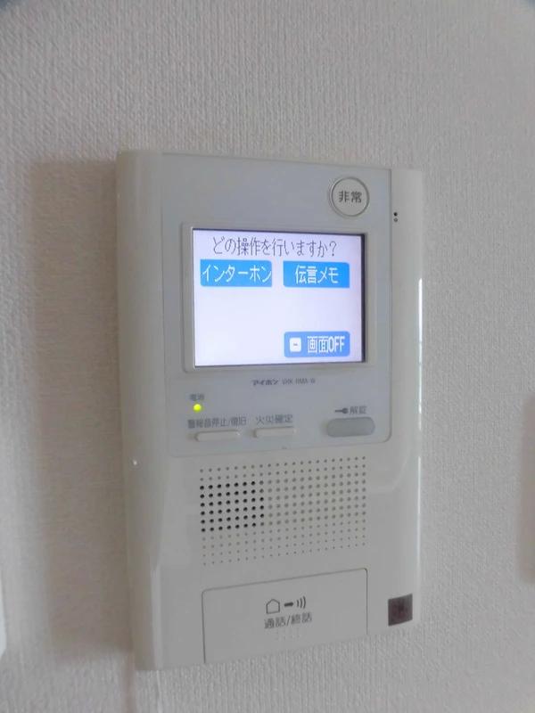 セキュリティ　モニター付きインターホン完備