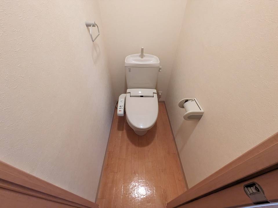 トイレ　トイレ