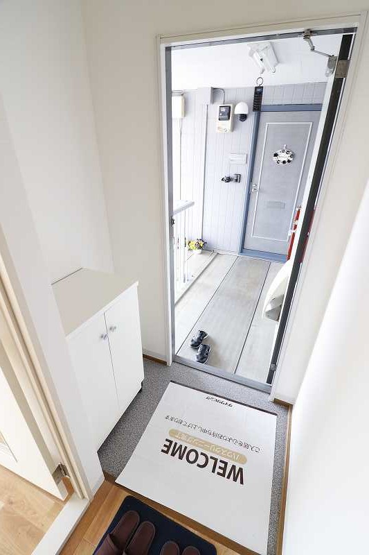 玄関　※同物件、別部屋になります。
