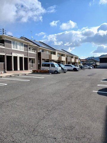 駐車場　駐車場です