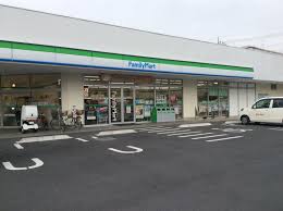 コンビニ　ファミリーマート さいたま西堀九丁目店（コンビニ）まで450m