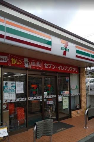 コンビニ　セブン－イレブン横浜戸塚町店（コンビニ）まで1029m