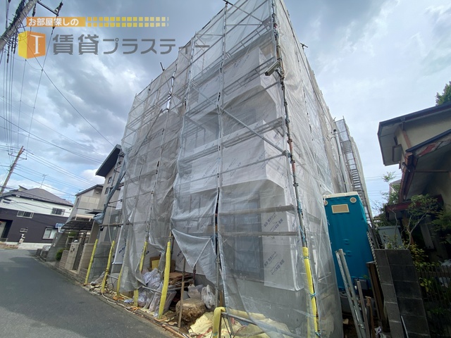 建物外観　今夏に向けて建築中。。