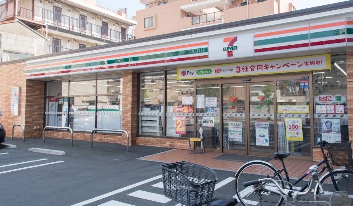 コンビニ　セブンイレブン墨田本所4丁目店（コンビニ）まで87m