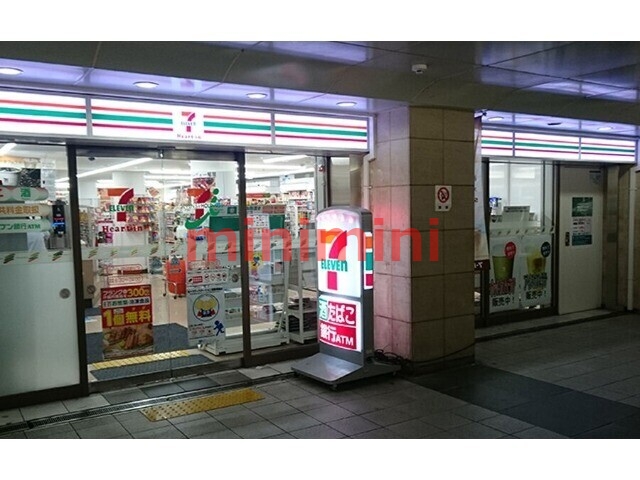 コンビニ　セブンイレブンハートインJR吹田駅東改札口店（コンビニ）まで790m