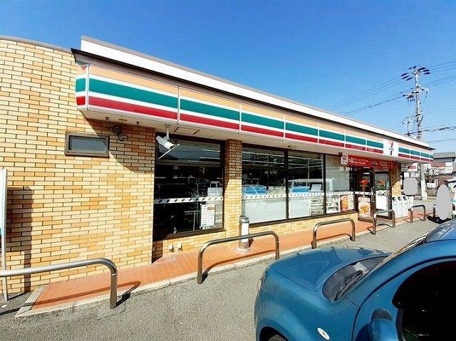 コンビニ　セブンイレブン明石二見町東二見（コンビニ）まで160m
