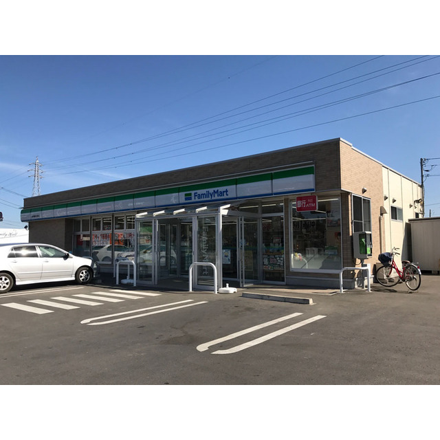 コンビニ　ファミリーマート霞ヶ浦総合公園前店（コンビニ）まで144m