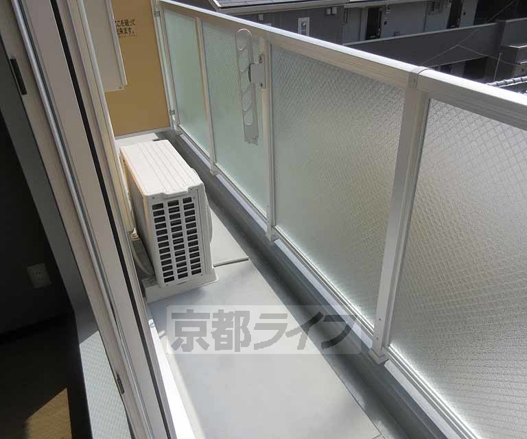 バルコニー　洗濯物も十分干せます！
