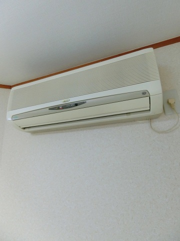 その他　エアコン3基