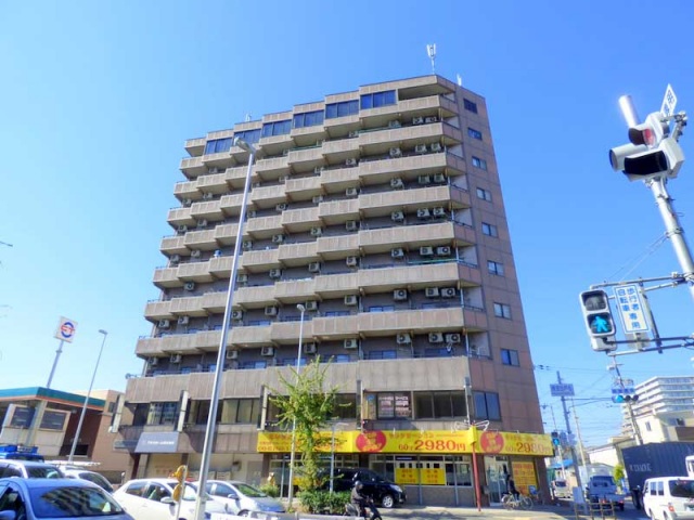 建物外観　広々3ＬＤＫ募集中です