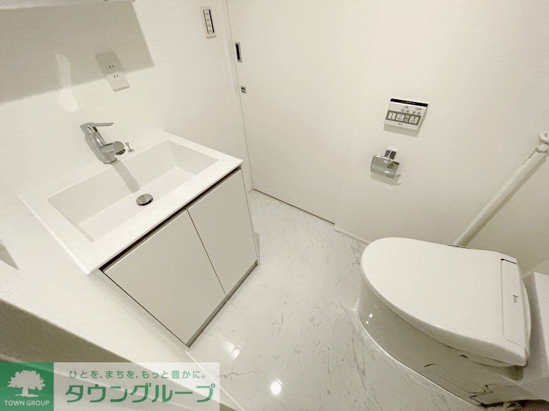 洗面設備　お問合せは(株)タウンハウジング赤坂店へ【03-5563-…