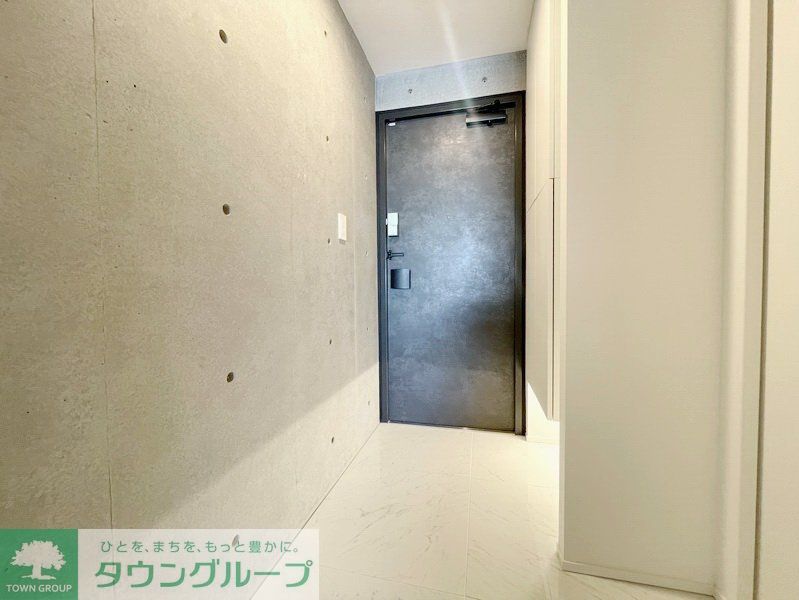 玄関　お問合せは(株)タウンハウジング赤坂店へ【03-5563-…