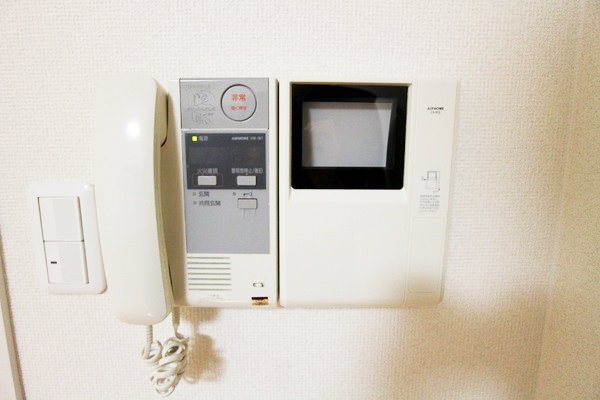 セキュリティ　★TV付インターホンだから安心★