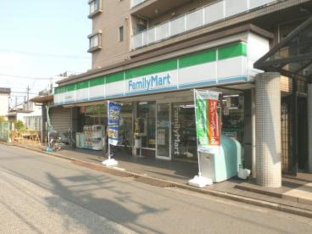 コンビニ　ファミリーマート丸萬上石神井店（コンビニ）まで446m