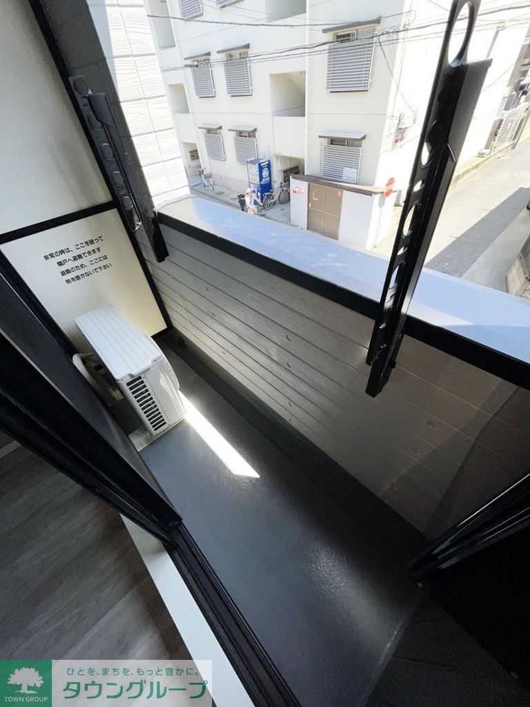 バルコニー　バルコニー