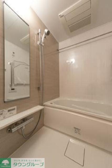 バス・シャワールーム　※写真は同タイプ住戸です。