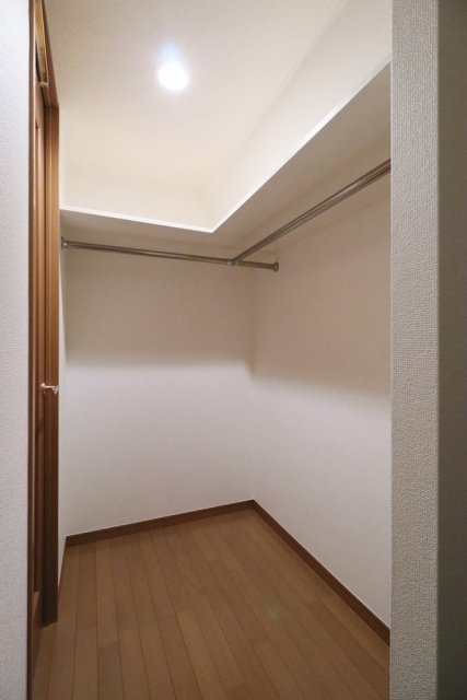 収納　ウォークインクローゼット
