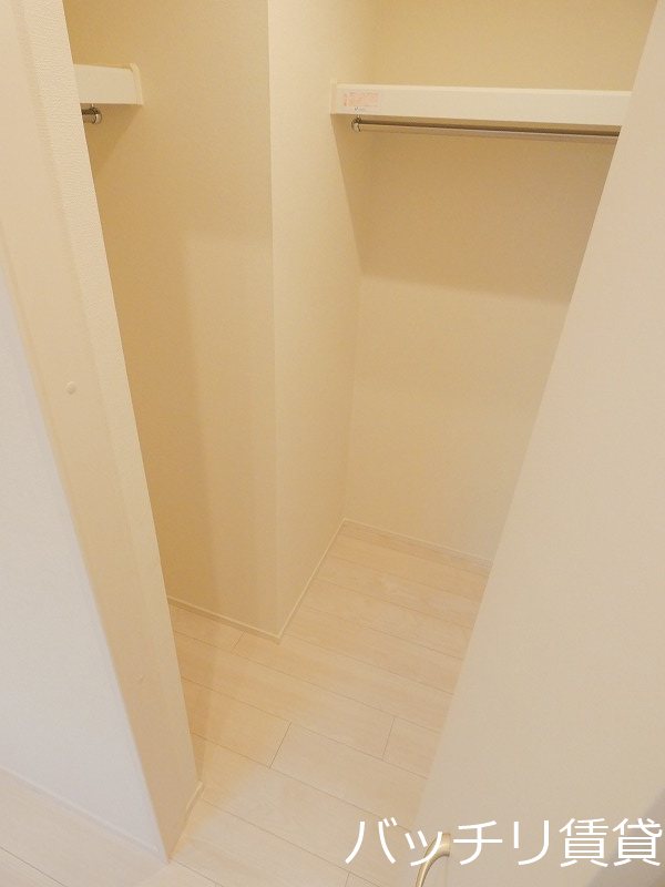 収納　画像は、同型タイプの為、現状を優先いたします。