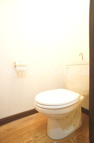 トイレ　お掃除しやすいシンプルなトイレです☆