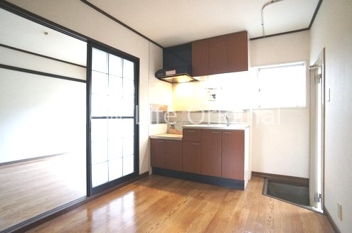 その他設備　キッチン別アングルのお写真です☆