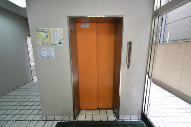 ロビー