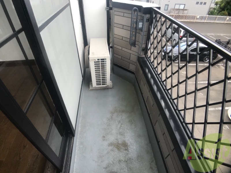 収納　収納はこちら、たくさん入りそうですねー