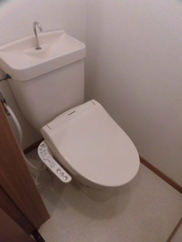 トイレ　※別室参考写真