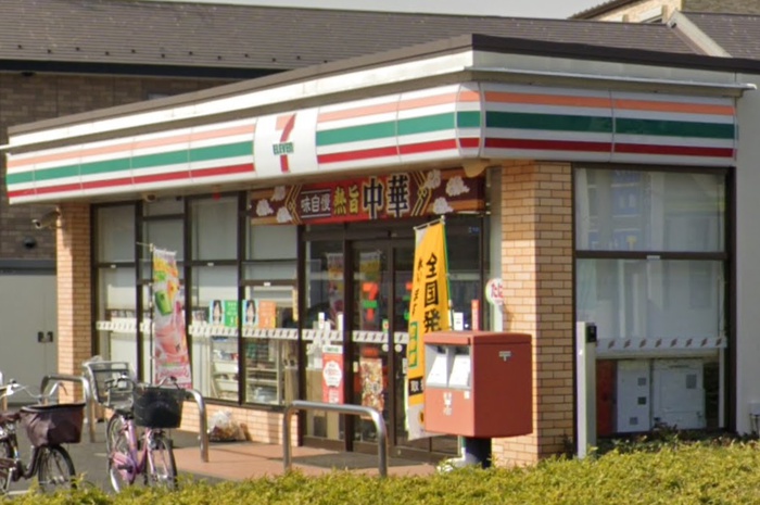 コンビニ　セブン-イレブン 春日部粕壁東５丁目店（コンビニ）まで350m