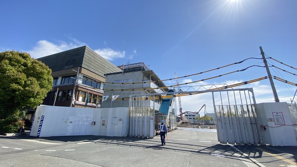 役所　伊丹市役所（役所）まで1106m