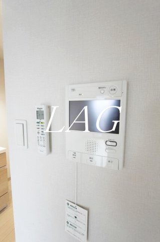 セキュリティ　モニター付きインターホンです。