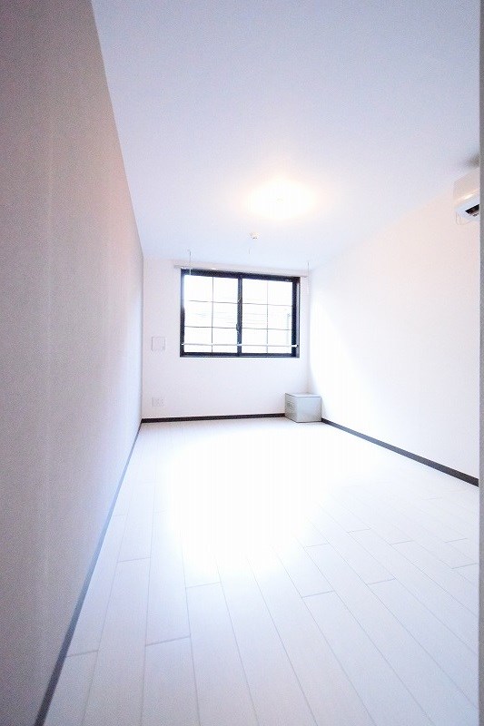 居室・リビング　同物件別間取りのお部屋です。