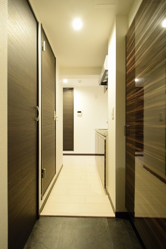 玄関　同物件別間取りのお部屋です。